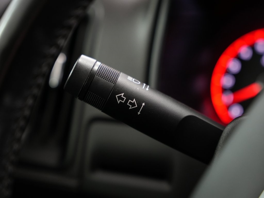 GMC Canyon 4WD Crew Cab 128.3" SLT 2016