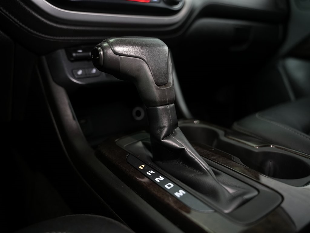 GMC Canyon 4WD Crew Cab 128.3" SLT 2016