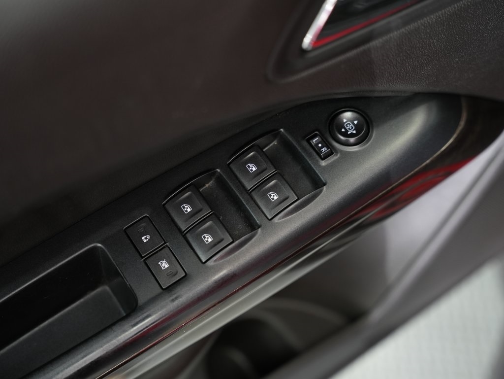 GMC Canyon 4WD Crew Cab 128.3" SLT 2016