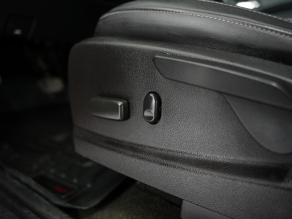 GMC Canyon 4WD Crew Cab 128.3" SLT 2016