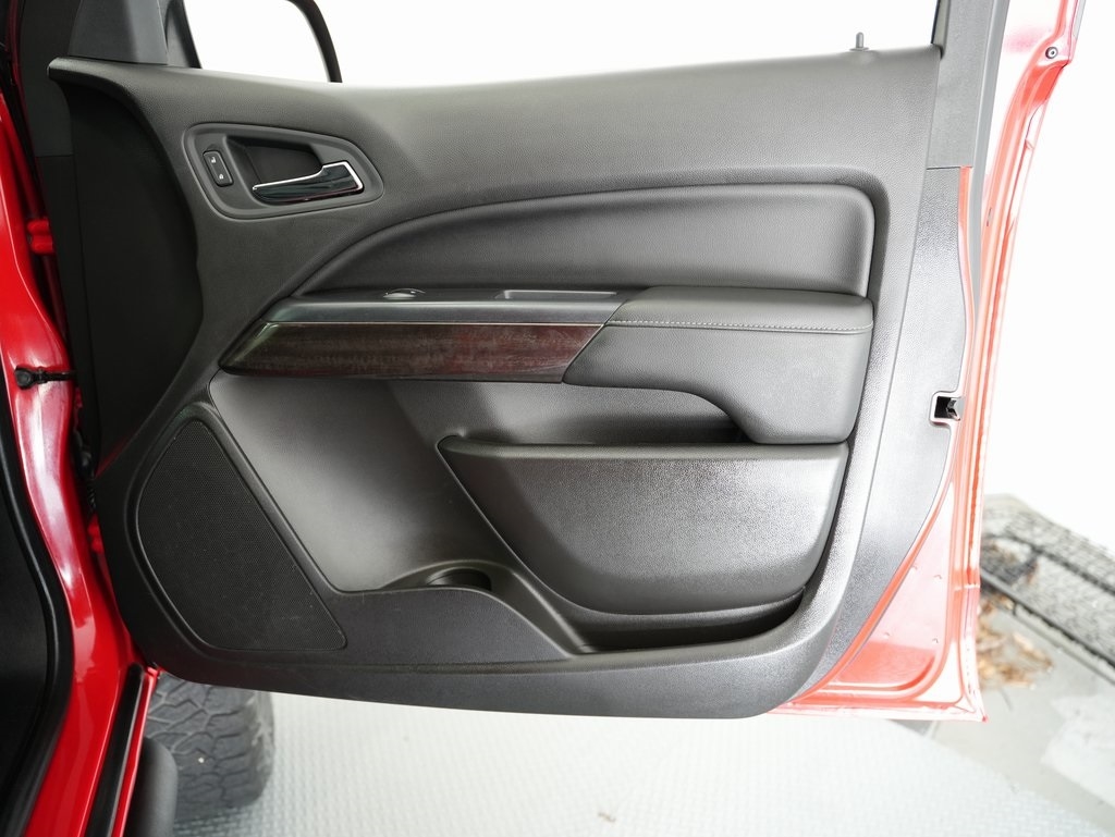 GMC Canyon 4WD Crew Cab 128.3" SLT 2016