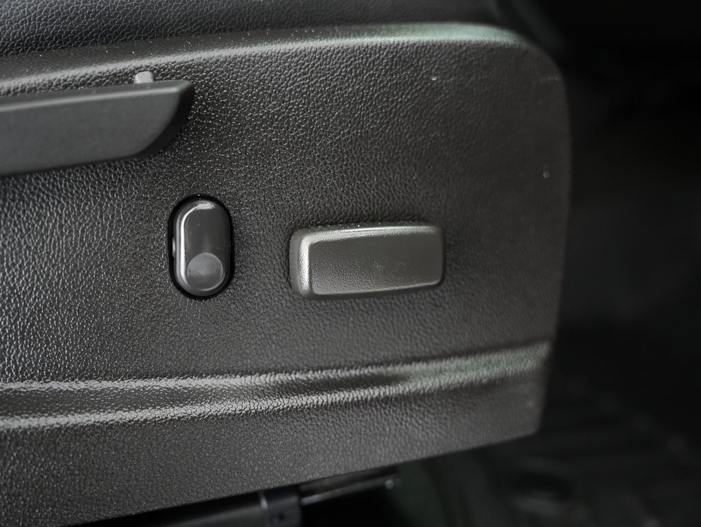 GMC Canyon 4WD Crew Cab 128.3" SLT 2016