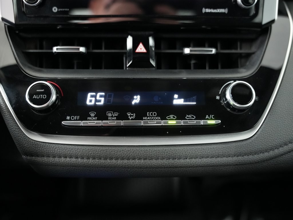 Toyota Corolla Nightshade CVT (Natl) 2021