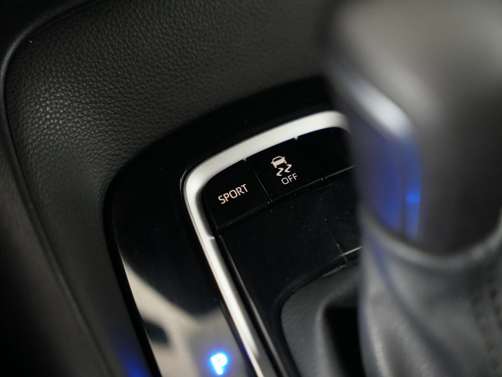 Toyota Corolla Nightshade CVT (Natl) 2021