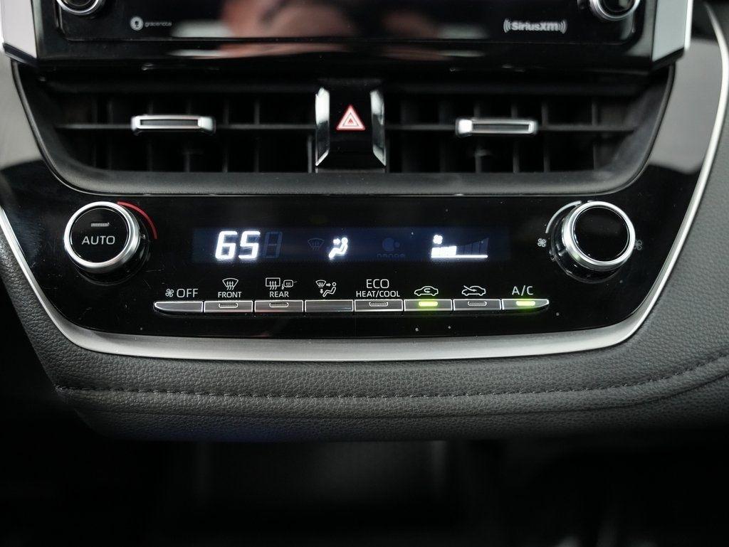 Toyota Corolla Nightshade CVT (Natl) 2021