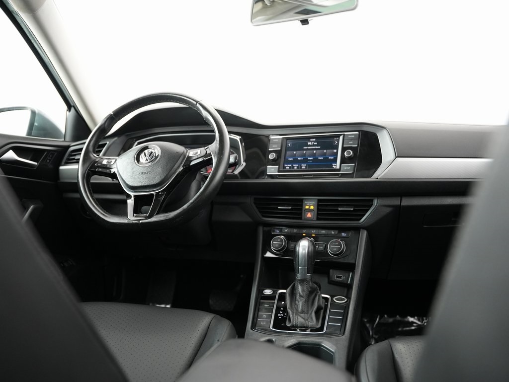 Volkswagen Jetta R-Line Auto w/SULEV 2019