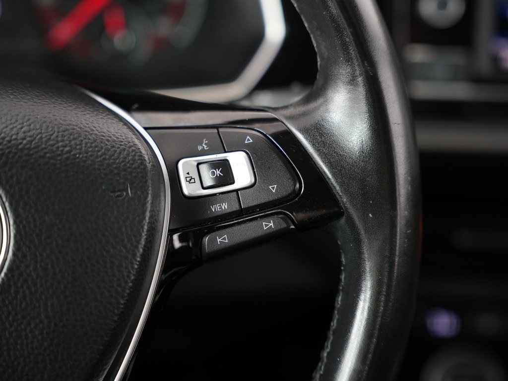 Volkswagen Jetta R-Line Auto w/SULEV 2019