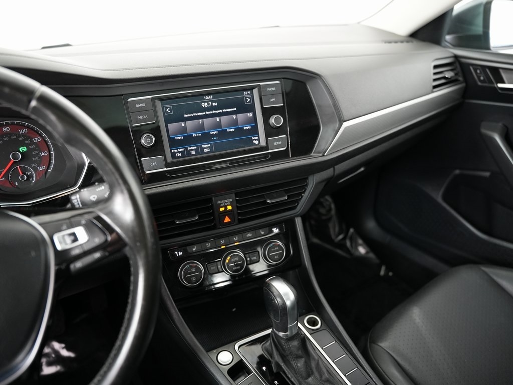 Volkswagen Jetta R-Line Auto w/SULEV 2019