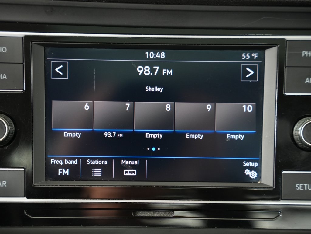 Volkswagen Jetta R-Line Auto w/SULEV 2019