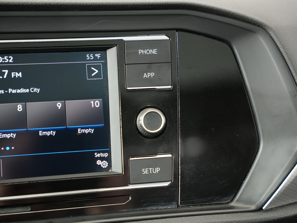 Volkswagen Jetta R-Line Auto w/SULEV 2019