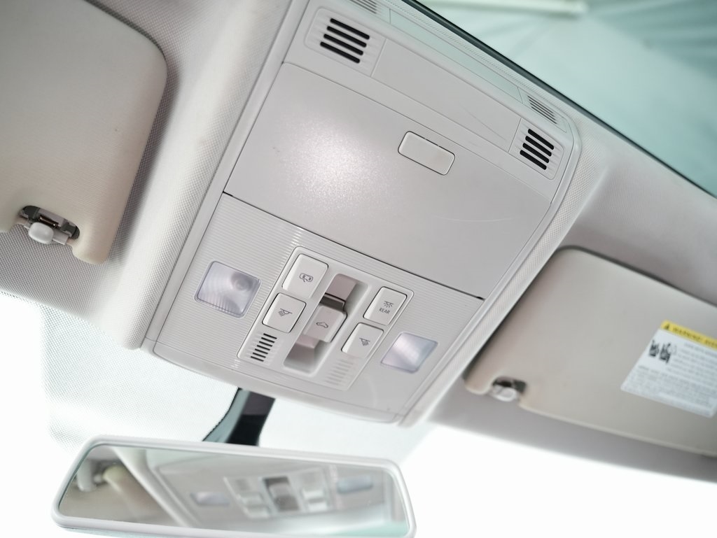 Volkswagen Jetta R-Line Auto w/SULEV 2019