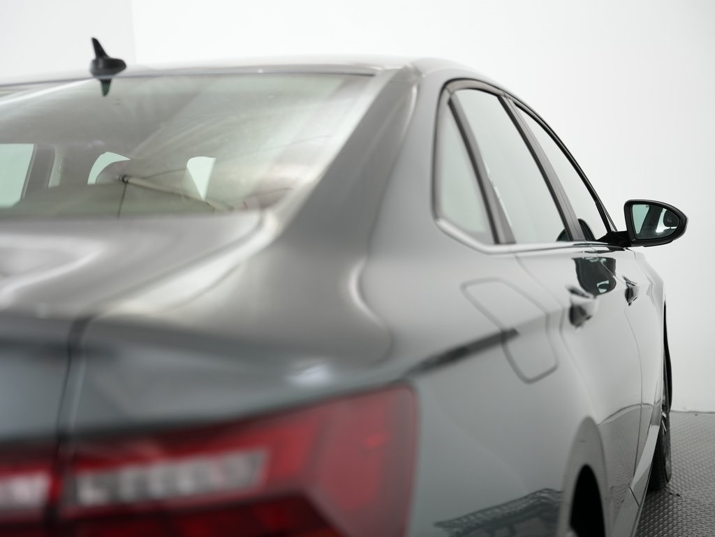 Volkswagen Jetta R-Line Auto w/SULEV 2019