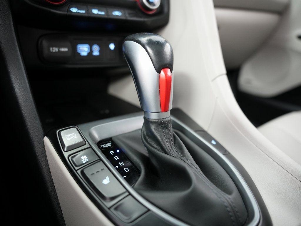 Hyundai Veloster Turbo Ultimate DCT 2020