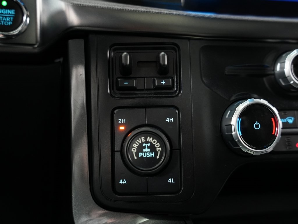 Ford F-150 King Ranch 4WD SuperCrew 5.5' Box 2023