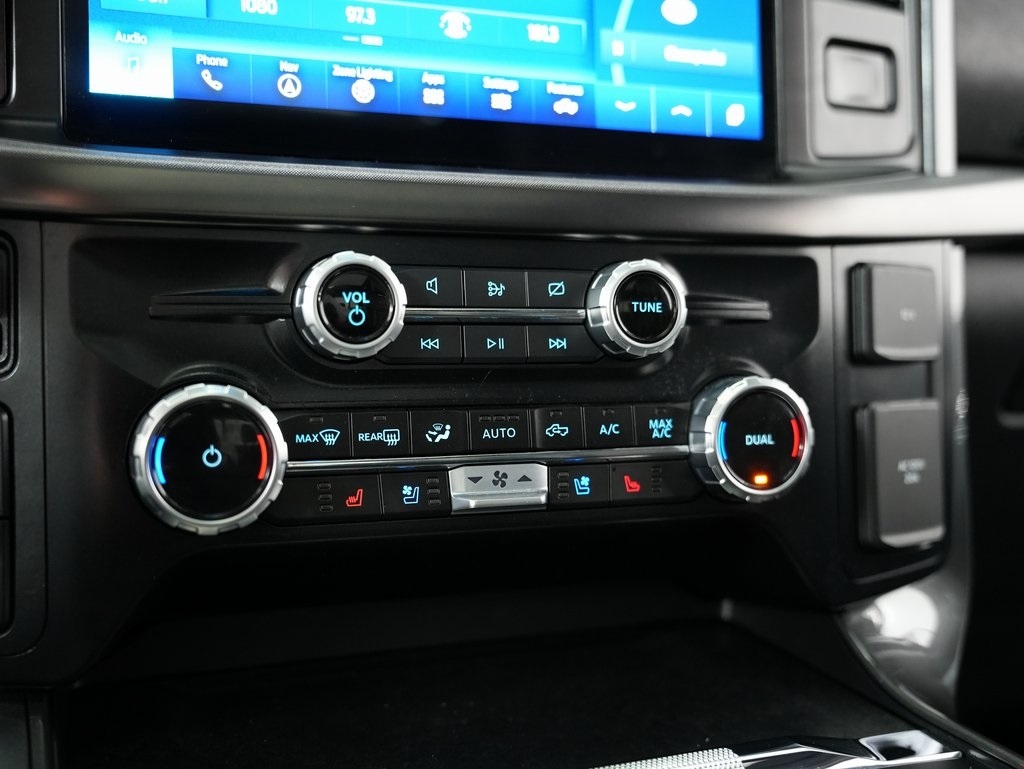 Ford F-150 King Ranch 4WD SuperCrew 5.5' Box 2023