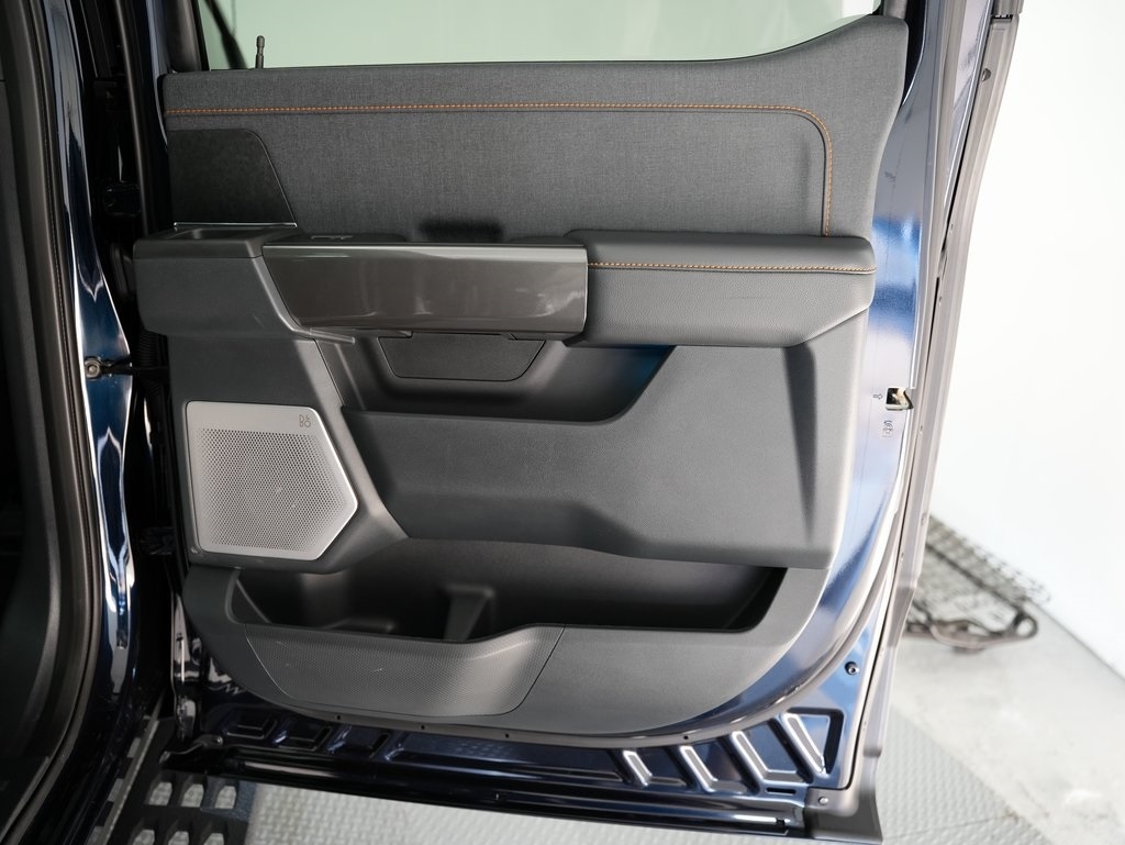 Ford F-150 King Ranch 4WD SuperCrew 5.5' Box 2023