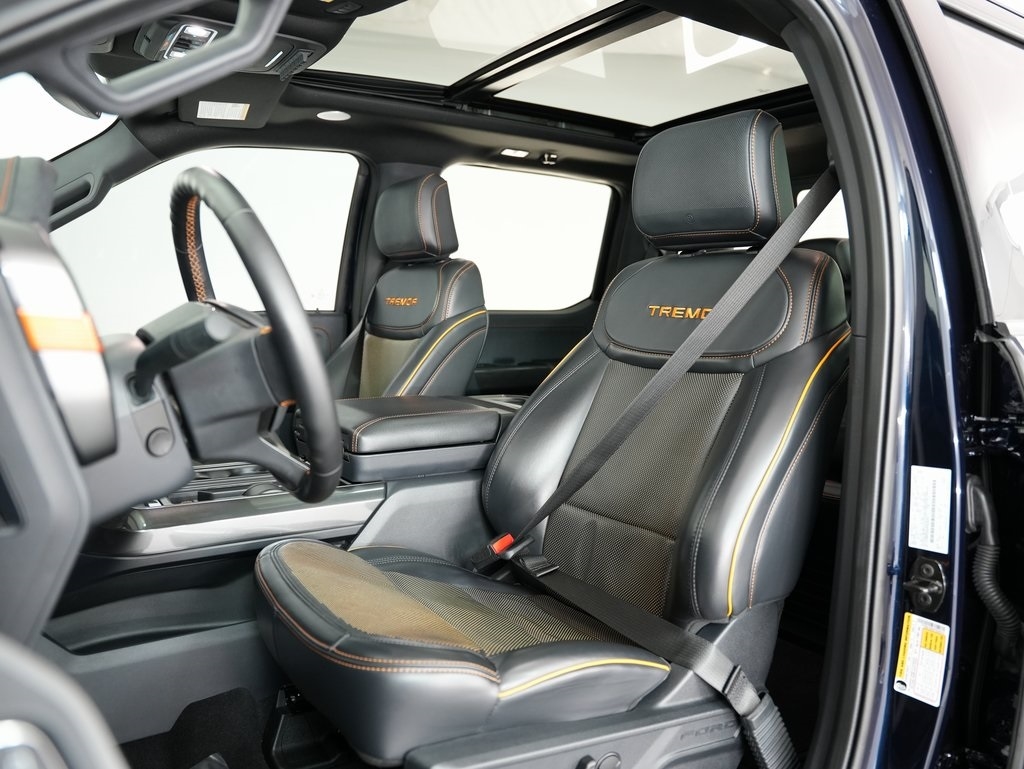 Ford F-150 King Ranch 4WD SuperCrew 5.5' Box 2023