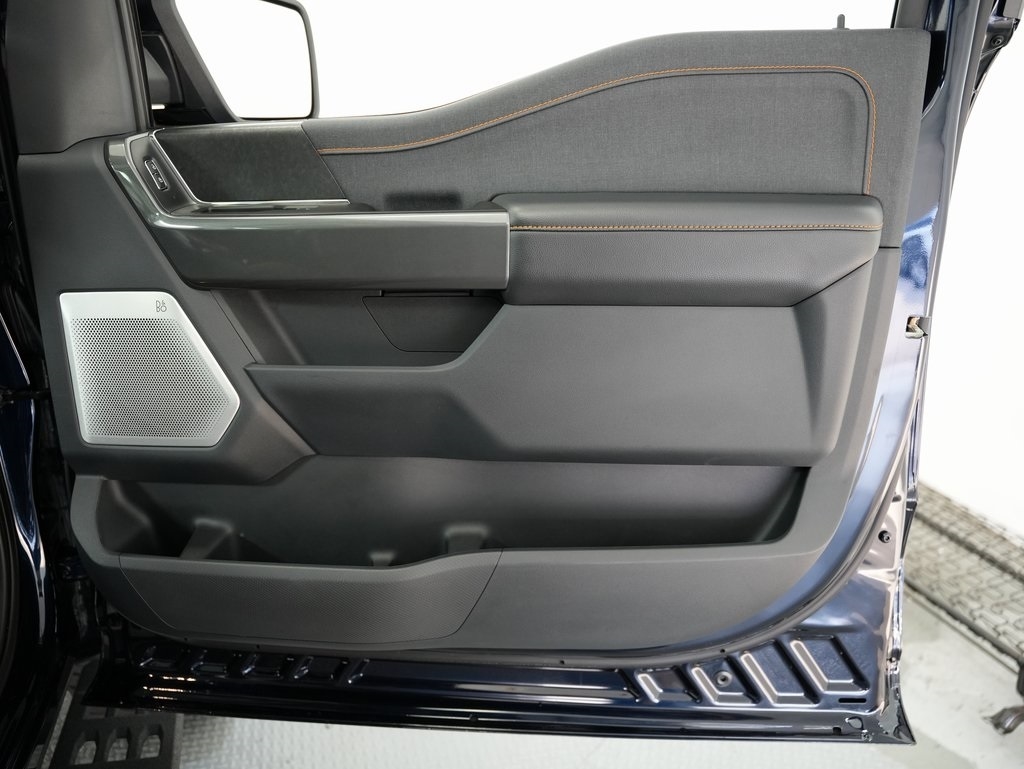 Ford F-150 King Ranch 4WD SuperCrew 5.5' Box 2023