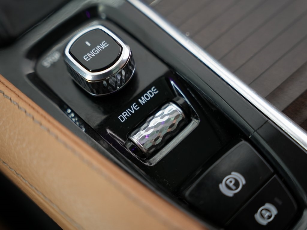 Volvo XC90 AWD 4dr T6 Momentum 2016