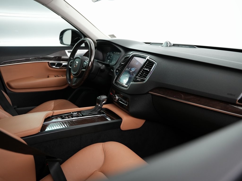 Volvo XC90 AWD 4dr T6 Momentum 2016