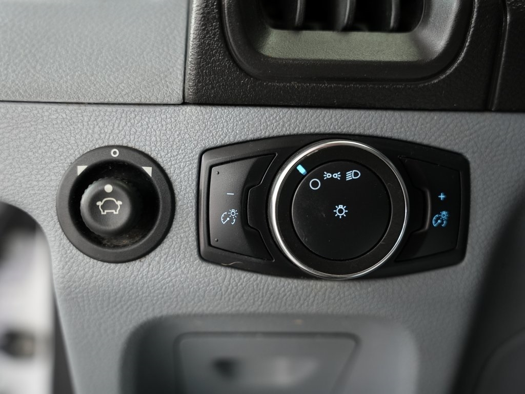 Ford Transit Van T-350 148" Med Rf 9500 GVWR Sliding RH Dr 2019