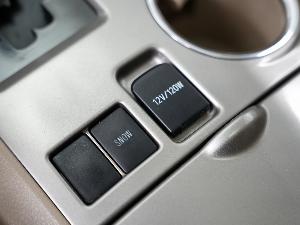 Toyota Highlander FWD 4dr V6 (Natl) 2013