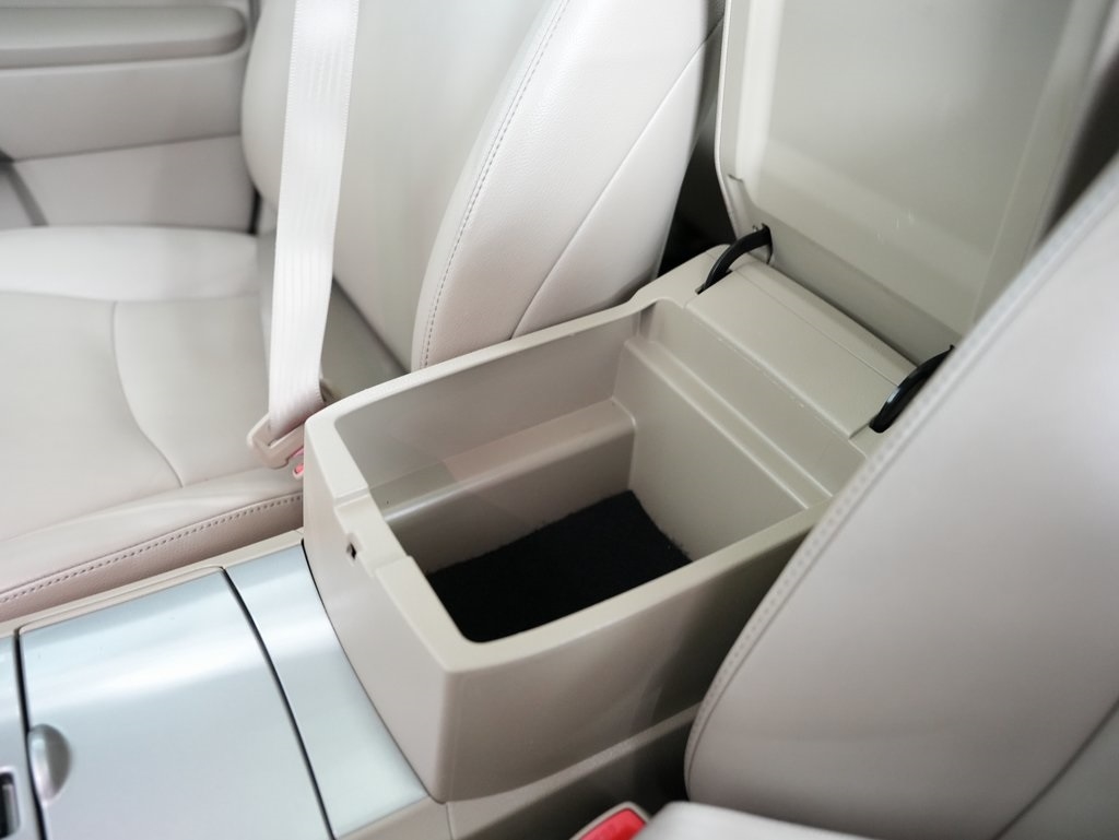 Toyota Highlander FWD 4dr V6 (Natl) 2013