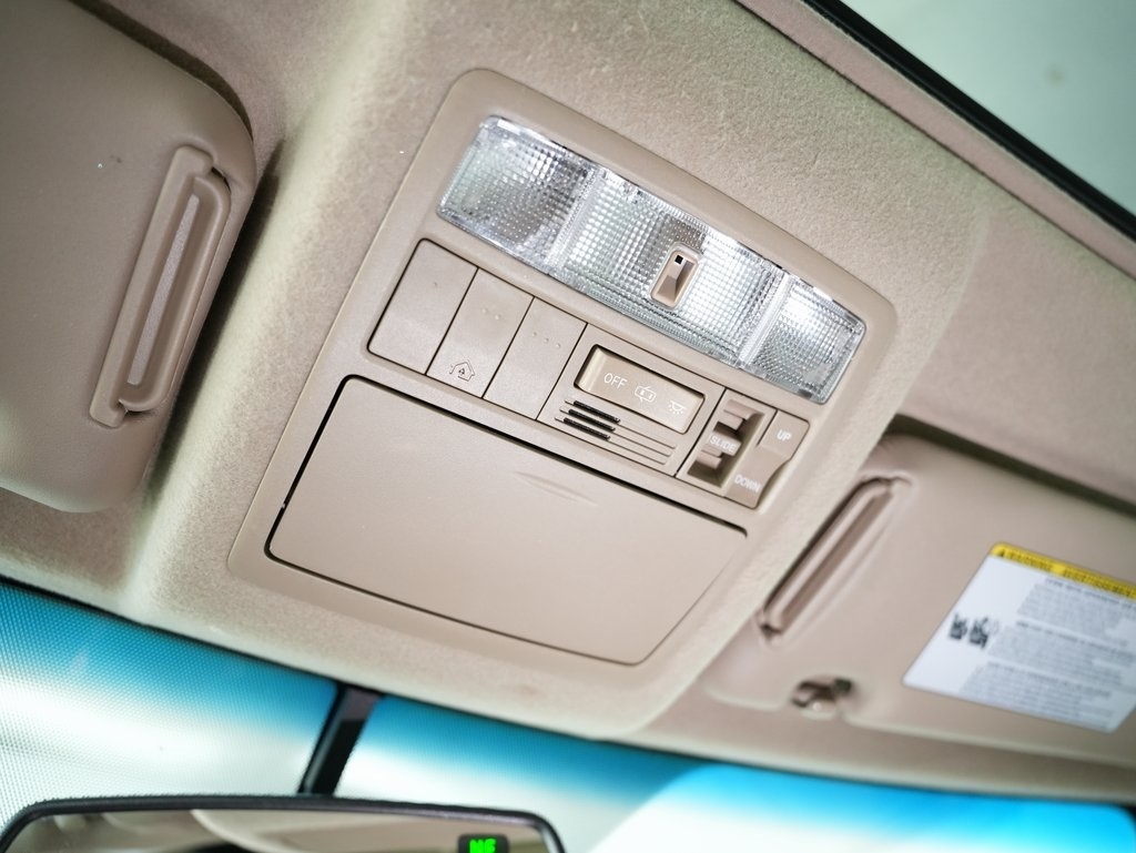 Toyota Highlander FWD 4dr V6 (Natl) 2013