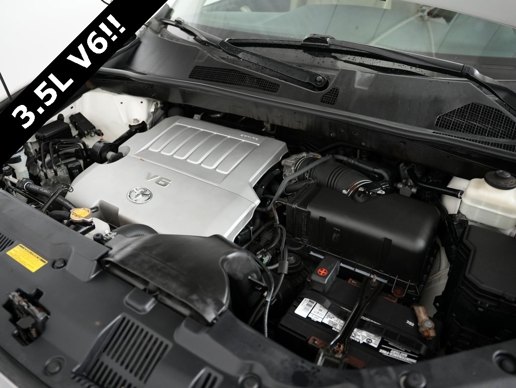 Toyota Highlander FWD 4dr V6 (Natl) 2013