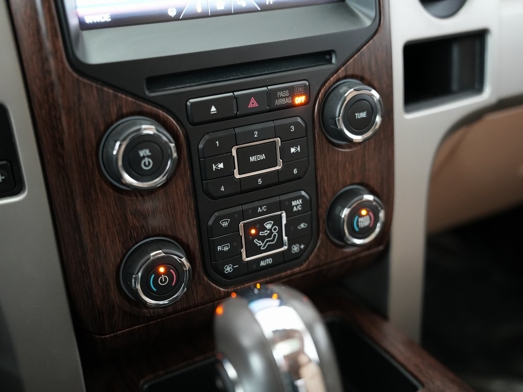 Ford F-150 2WD SuperCrew 145" King Ranch 2014