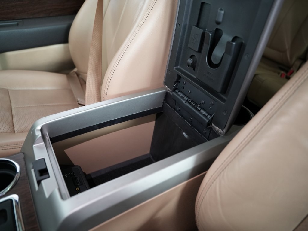 Ford F-150 2WD SuperCrew 145" King Ranch 2014