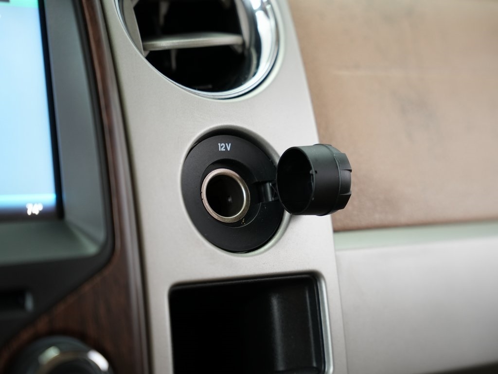 Ford F-150 2WD SuperCrew 145" King Ranch 2014