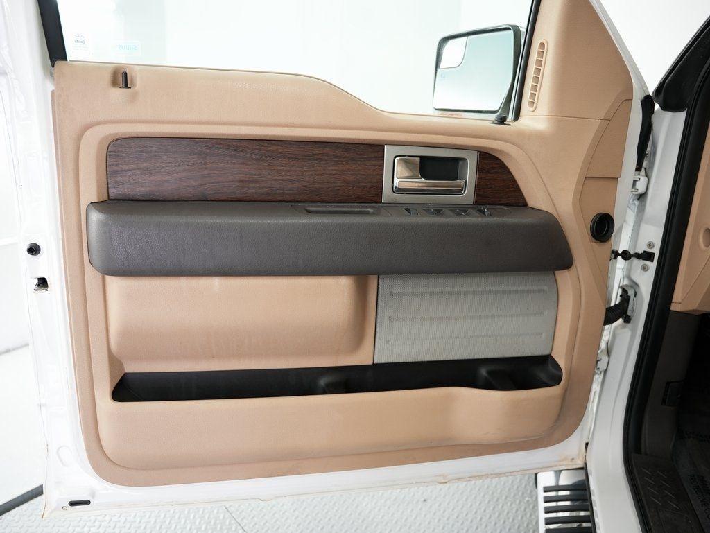 Ford F-150 2WD SuperCrew 145" King Ranch 2014