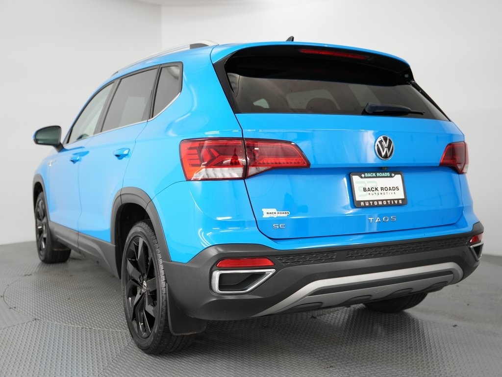 Volkswagen Taos SE FWD 2022