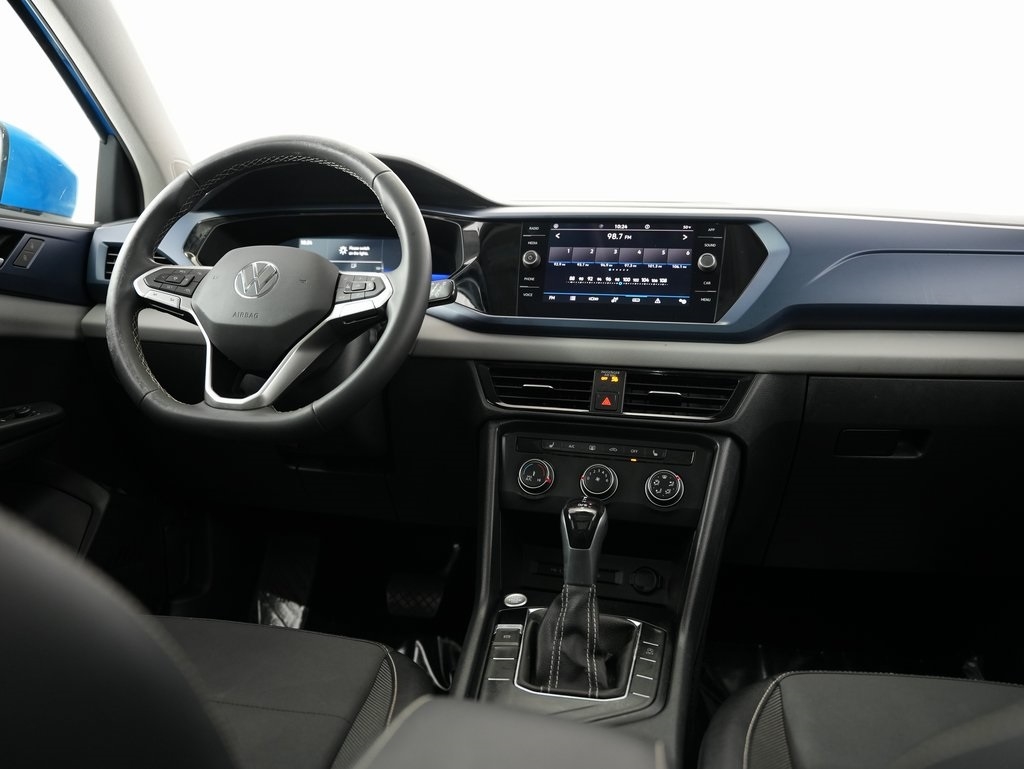 Volkswagen Taos SE FWD 2022