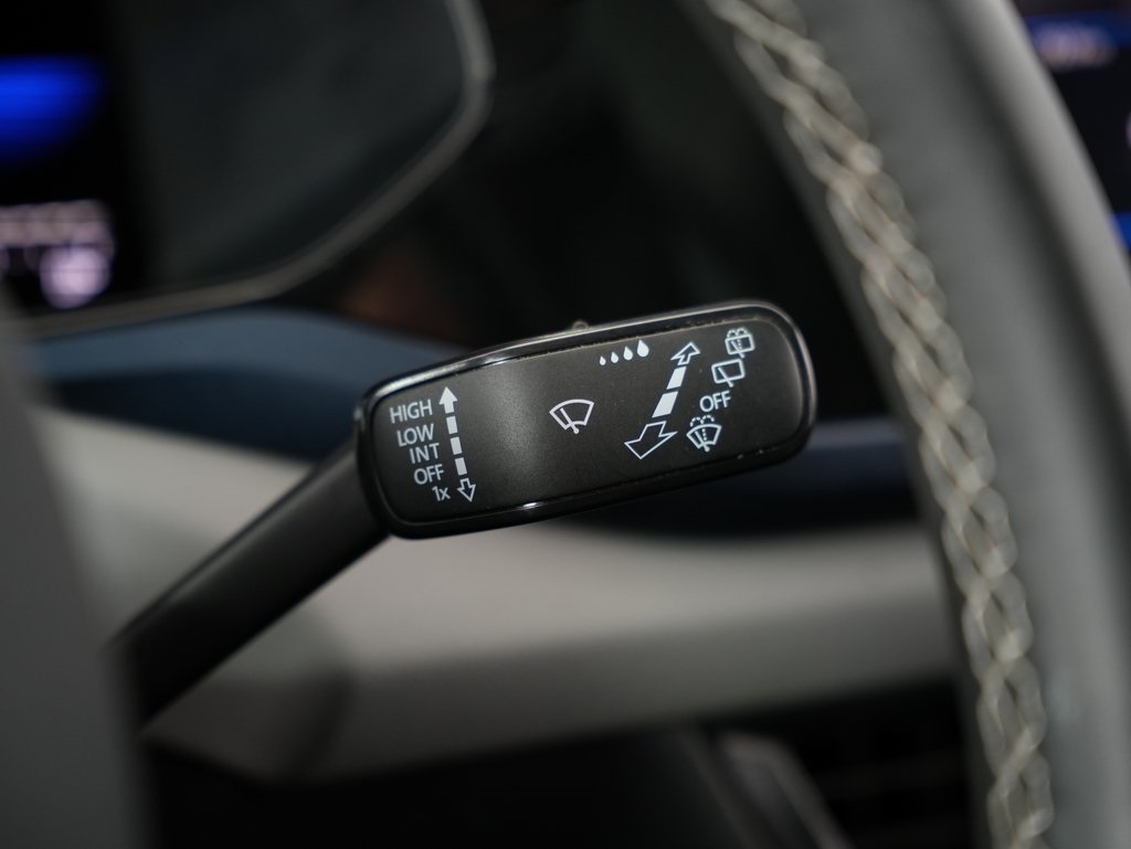 Volkswagen Taos SE FWD 2022