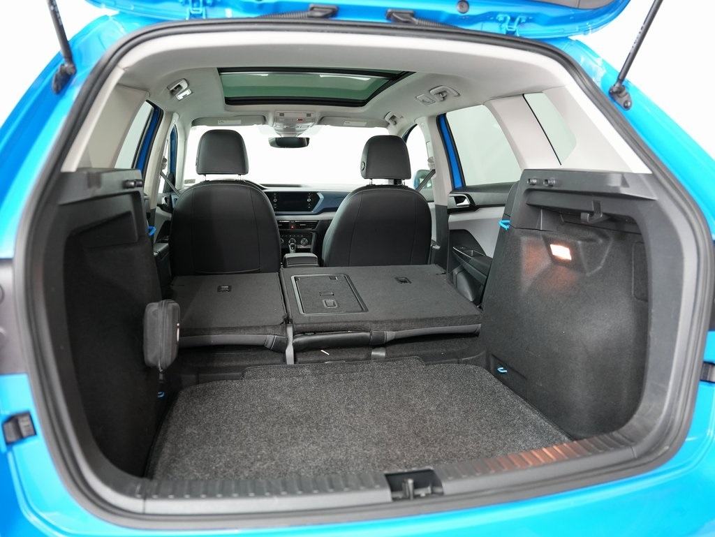 Volkswagen Taos SE FWD 2022