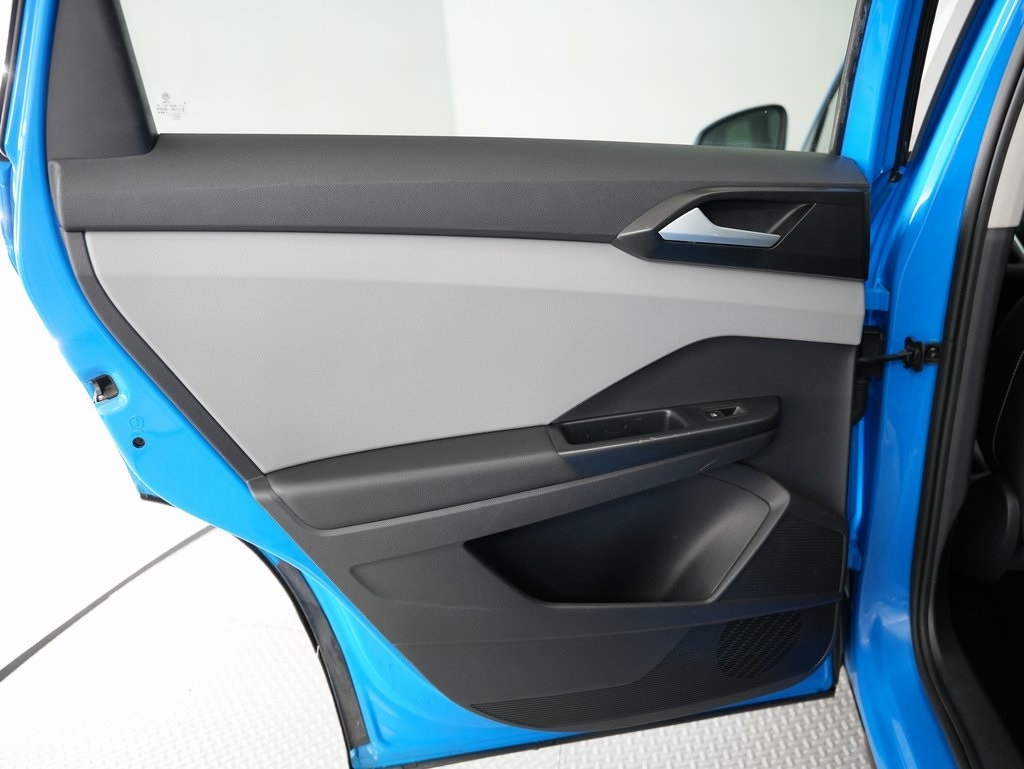 Volkswagen Taos SE FWD 2022