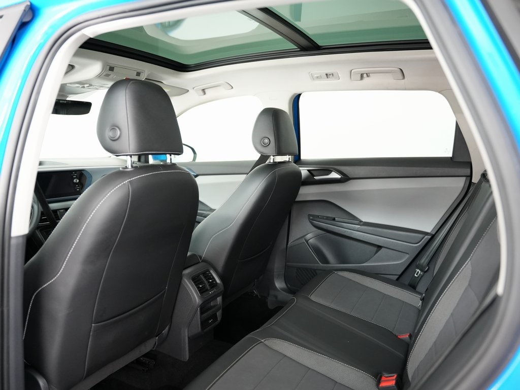 Volkswagen Taos SE FWD 2022