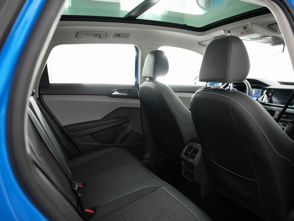 Volkswagen Taos SE FWD 2022