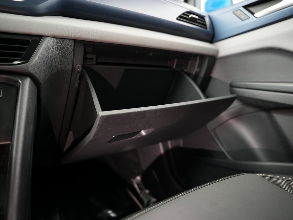 Volkswagen Taos SE FWD 2022