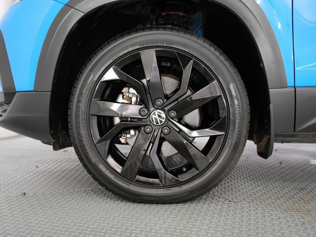 Volkswagen Taos SE FWD 2022