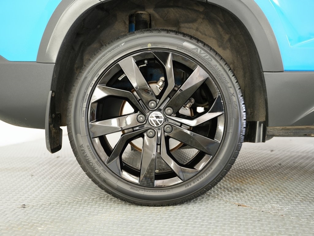 Volkswagen Taos SE FWD 2022