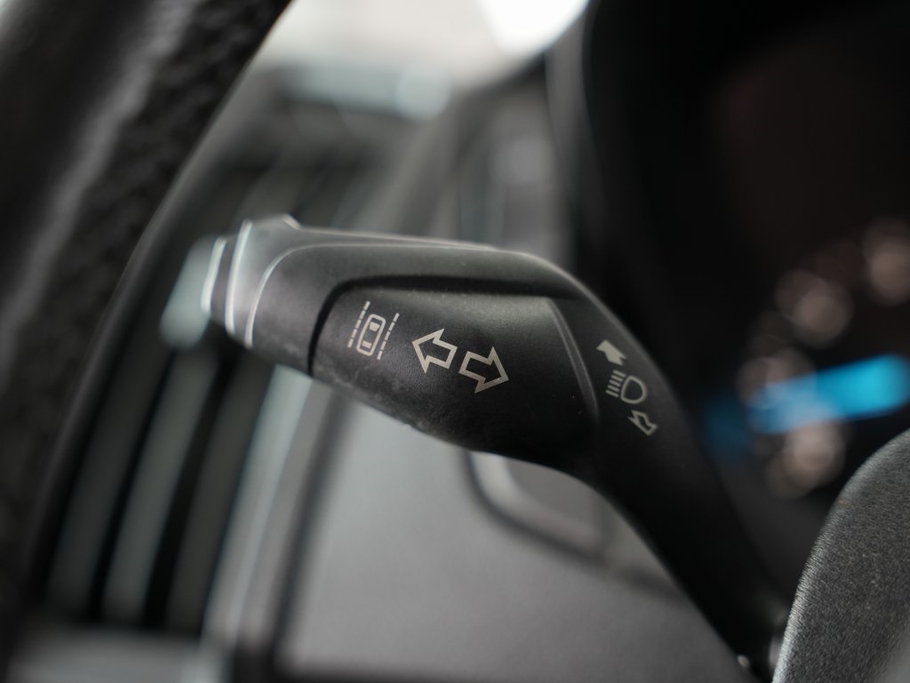 Ford Transit Van T-250 130" Low Rf 9000 GVWR Sliding RH Dr 2018