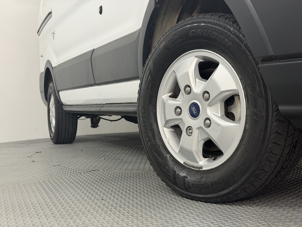 Ford Transit Van T-250 130" Low Rf 9000 GVWR Sliding RH Dr 2018