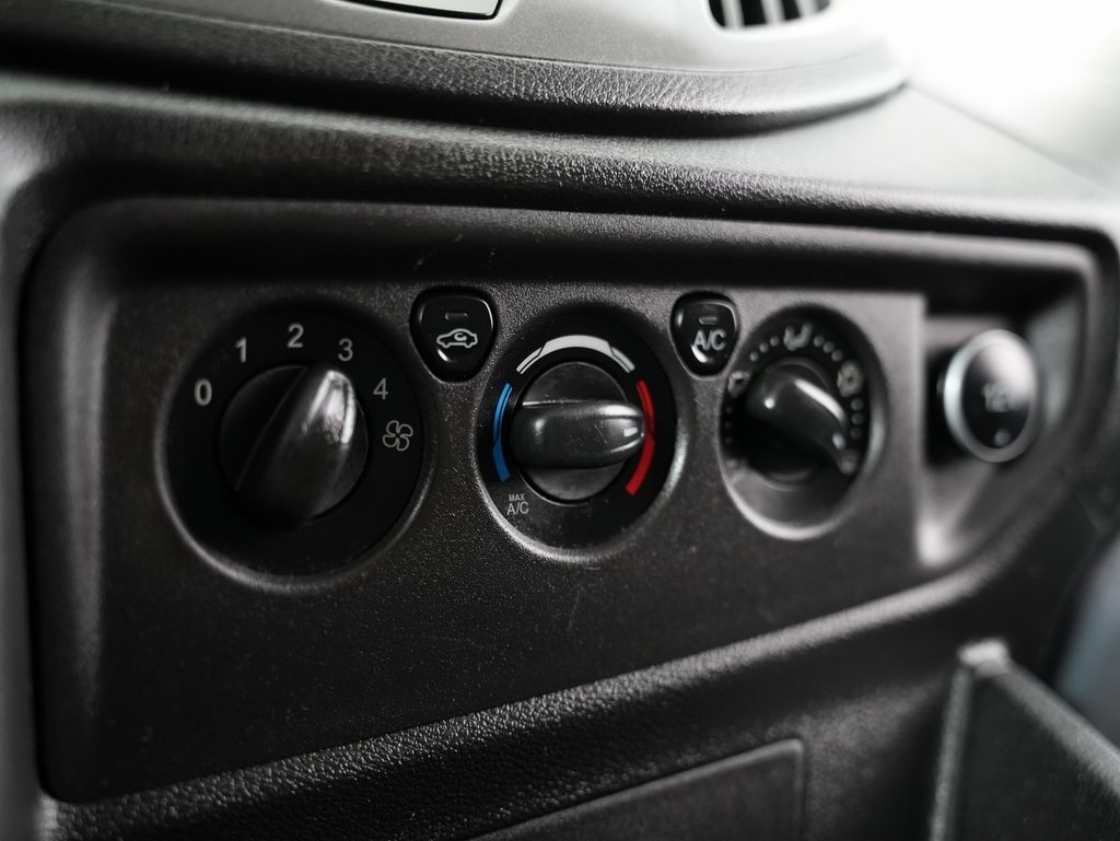 Ford Transit Van T-250 130" Low Rf 9000 GVWR Sliding RH Dr 2018