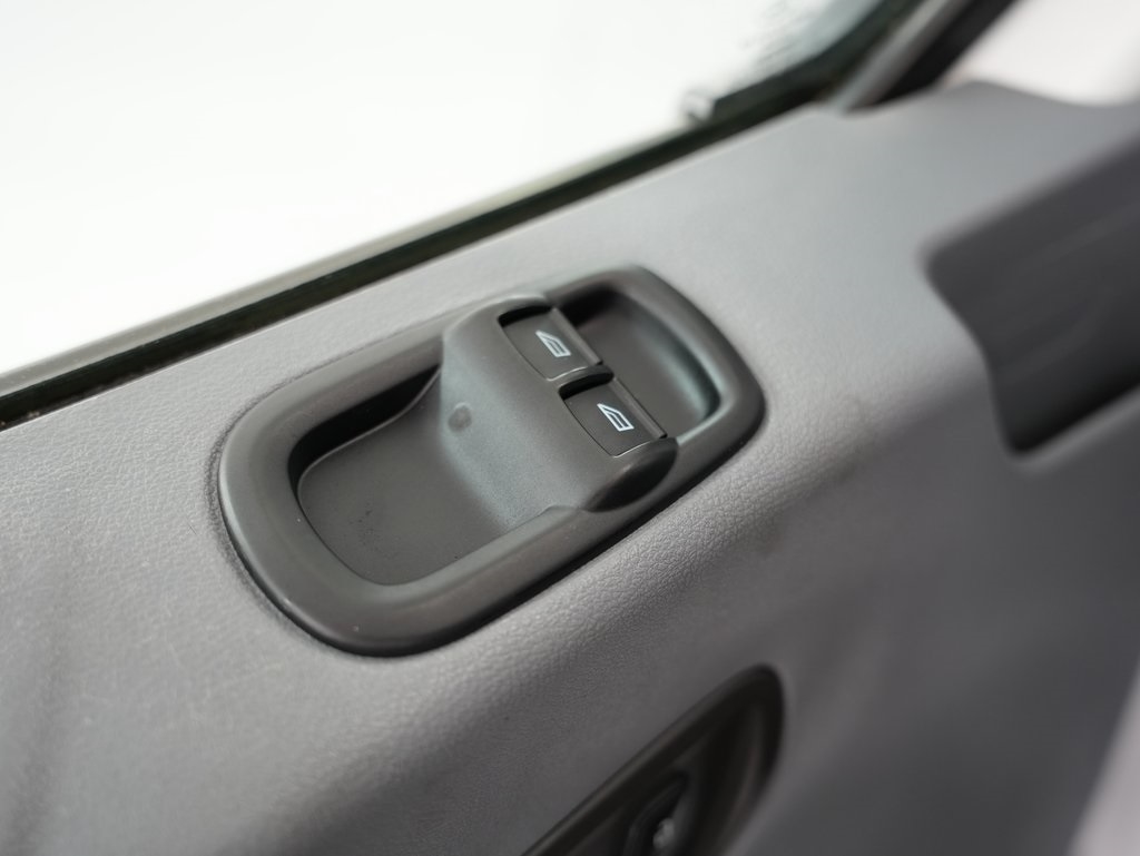 Ford Transit Van T-250 130" Low Rf 9000 GVWR Sliding RH Dr 2018