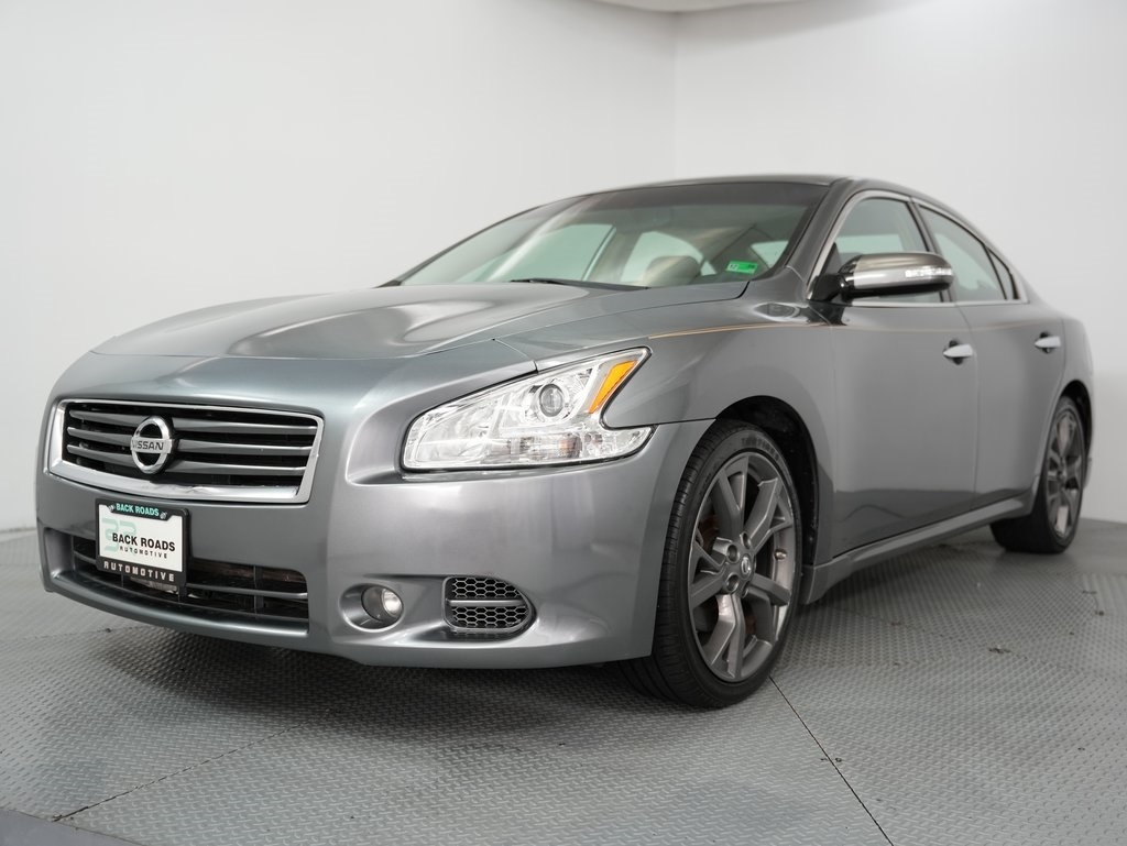 Nissan Maxima 4dr Sdn 3.5 SV w/Sport Pkg 2014