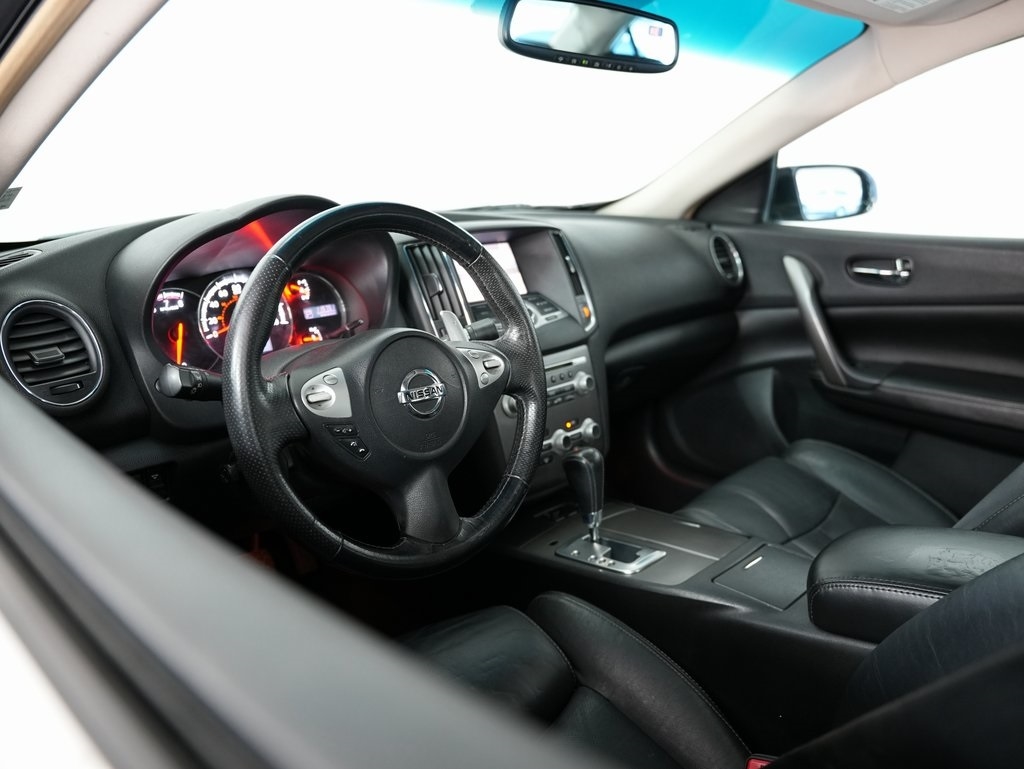Nissan Maxima 4dr Sdn 3.5 SV w/Sport Pkg 2014