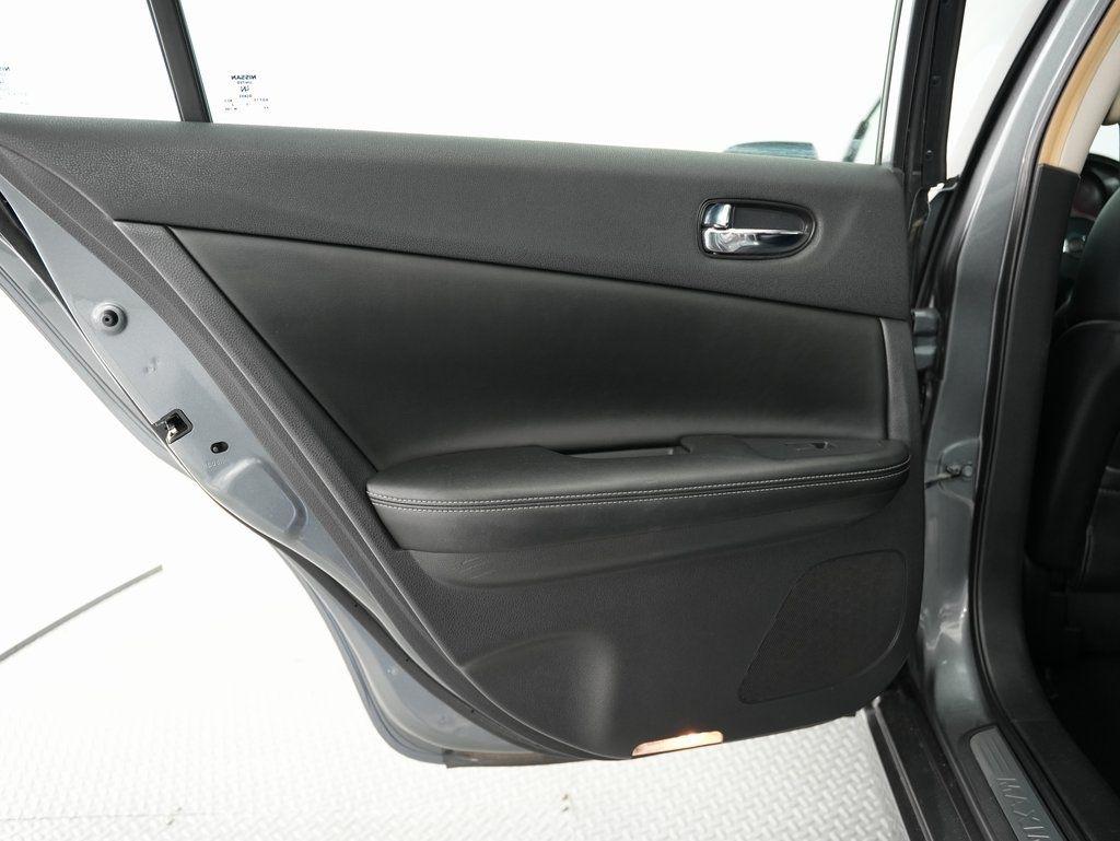 Nissan Maxima 4dr Sdn 3.5 SV w/Sport Pkg 2014